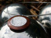 images/banners/damenschmuck/damast_holz/damast_holz04.jpg
