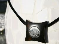 images/banners/damenschmuck/holz/holz03.jpg