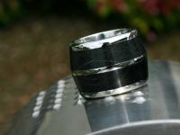 images/banners/ringe_mit_holz/holz07.jpg